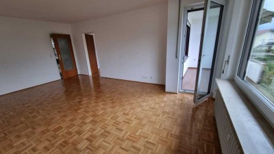 Schöne 2-Zimmer-Wohnung mit Balkon und Einbauküche in Lindau-Hochbuch