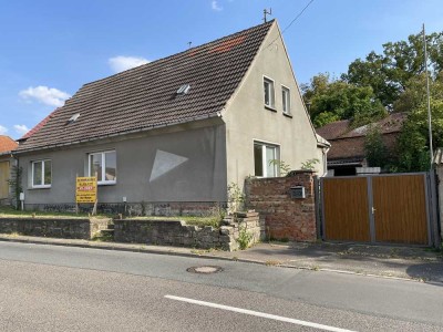 Für Handwerker und die, die es noch werden wollen - Einfamilienhaus in 06268 Mücheln OT Oechlitz