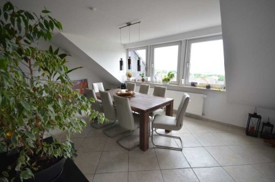 Ansprechende 5-Zimmer-Wohnung mit Dachterrasse und EBK in Trier Feyen/Grafschaft