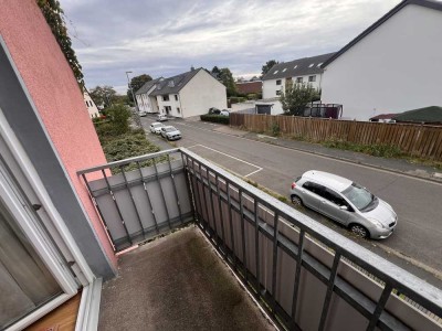 3-Zimmer Wohnung mit Balkon im 2. OG in Pulheim