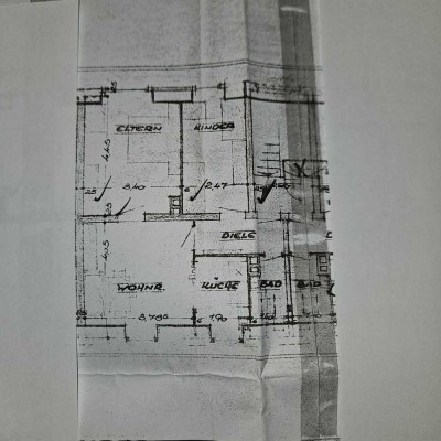 renovierte, normale 3-Zimmer-Dachgeschosswohnung in Oberhausen