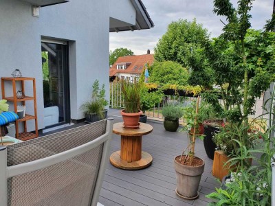 Attraktive 3-Zimmer-Wohnung mit 40qm Dachterrasse