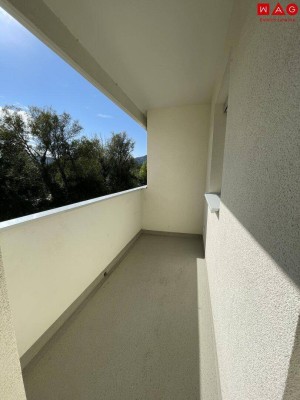 Sanierte und großzügige 2-Zimmer-Wohnung mit Loggia am schönen Murufer!