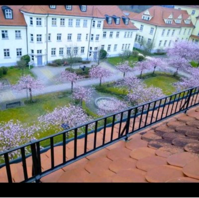 Exklusive, wunderschöne 3-Zimmer-Wohnung in Weingarten mit Loggia