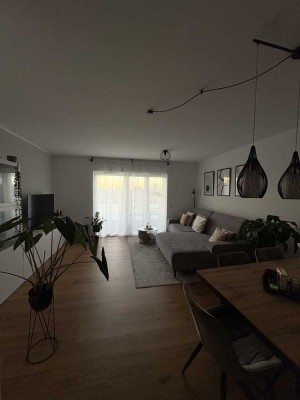 Über den Dächern Oberasbachs: moderne 2-Zimmer-Wohnung mit großem Westbalkon