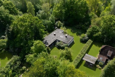 Bungalow im Bauhausstil in Bestlage von Reinbek
