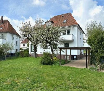 HEMMINGEN-WESTERFELD:  
3-FAM.-HAUS IN FREISTEHENDER ‘KAFFEMÜHLE‘ + SCHÖNEM GARTEN & GARAGE/CARPORT