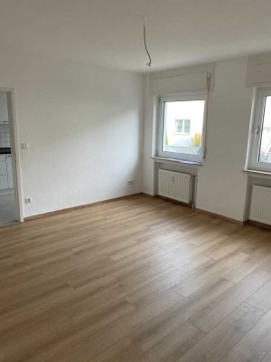 Renovierte 3,5 Zimmer-Wohnung in Rödermark-Urberach in ruhigem 3-Familien-Haus mit Balkon