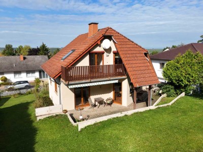 Raumwunder mit Gartenidylle – Familienhaus mit hellem, beheiztem Hobbyraum