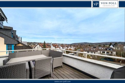 Wie ein eigenes Haus! Großzügige Maisonette mit Fernblick, Dachterrasse, Kamin, EBK, Garage u.v.m.