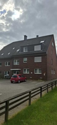 350 € - 53 m² - 2.0 Zi.