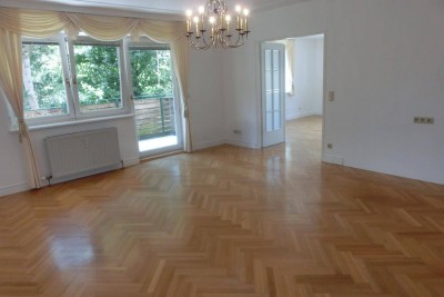 4 Zimmer Mietwohnung – Ruhelage – Terrassen – Loggia und Garage_PRIVAT