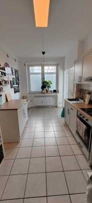 Schöne ruhige 2-Zimmer-Erdgeschosswohnung mit Balkon, RWTH-Nähe