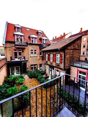 Vollständig renovierte und Möblierte Wohnung mit zwei Zimmern sowie Balkon und EBK in Heidelberg