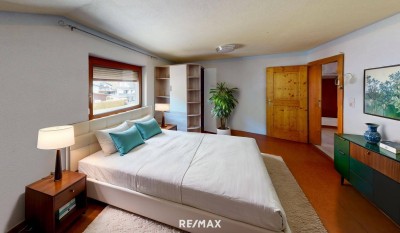 Gemütliche Dachgeschosswohnung mit Balkon und Kamin in Oberperfuss!