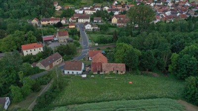 Preiswertes, vollständig renoviertes 6-Raum-Einfamilienhaus mit geh. Innenausstattung in Dielkirchen