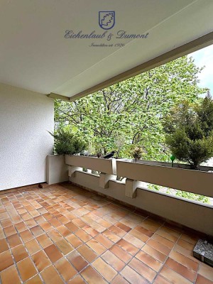 Renovierte 2-ZKB Wohnung mit Einbauküche, Balkon und Garage