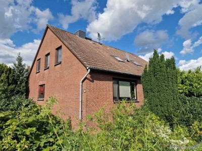 Großes 2 Familienhaus mit großem Grundstück in Meine OT Grassel