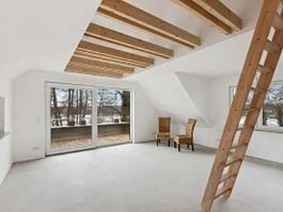 charmante Dachgeschosswohnung - Neubau, direkte Seelage - wohnen wo andere Urlaub machen