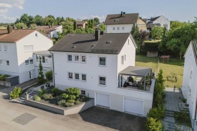 Technisch einwandfrei & modernisiert: Vielseitiges Zweifamilienhaus in Mainburg