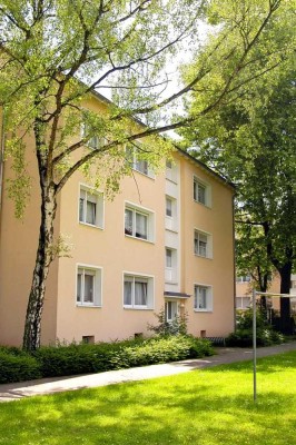 Für Kurzentschlossene ab sofort zu haben - gemütliche 3-Zimmerwohnung in DU-Bergheim