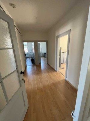 Büro, Praxis, Wohnung, alles möglich.