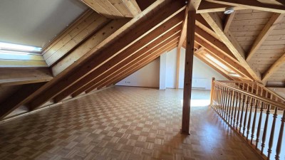 ++++ 4,0-Zimmerwohnung mit Balkon! ++++