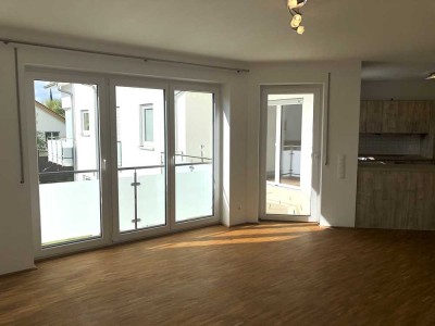 Moderne 3-Zimmer-Wohnung EBK (92m²) im 1. OG mit TG in Ulm-Wiblingen