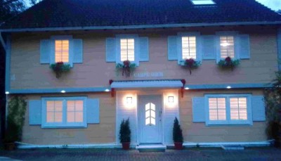 +++ HIGHLIGHT +++ 2-FAMILIENHAUS IM „LANDHAUSSTIL“ +++ RENOVIERT +++