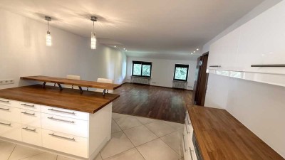 4-Zimmer-Wohnung im Münchner Westen – große Wohnküche, Balkon, WG-tauglich, frisch renoviert