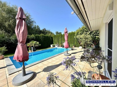 Wohlfühl-Bungalow mit Pool in idyllischer Lage