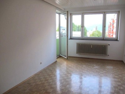 MITTEN IN SALZBURG: Sonnige 2-Zimmer-Wohnung mit Relax-Balkon und schöner Aussicht