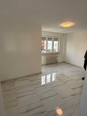 Renovierte 3 Zimmer Wohnung in Stuttgart-Rot