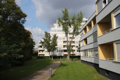Schönes Wohnen in Sandhausen: 3 ZKB, 91m², mit Sonnenbalkon und Tiefgaragenstellplatz