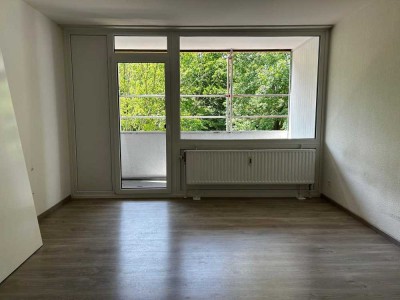 Renovierungsbedürftige 3,5 Zimmer Wohnung in Dortmund Scharnhorst! 500 Euro Gutschrift