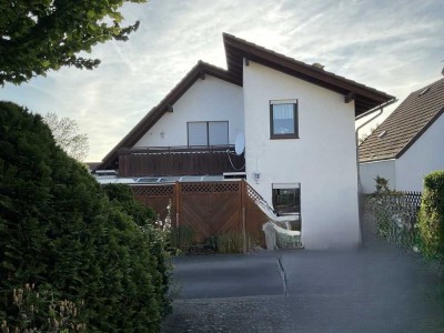 Familienfreundliches Einfamilienhaus mit Photovoltaikanlage und großem Grundstück in Lauenförde