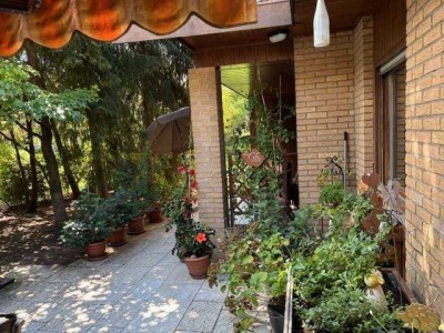 Großzügiger Bungalow mit Einliegerwohnung in Kalchreuth zu verkaufen!