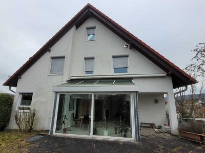 Doppelhaushälfte mit Wintergarten