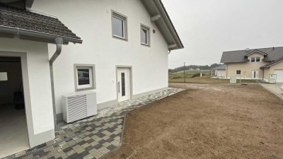 *PROVISIONSFREI* Modernes Einfamilienhaus in attraktiver Neubausiedlung