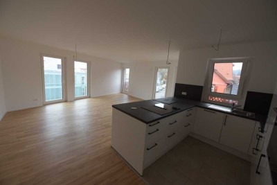 Neubau Erstbezug: 90 - 140 m², EBK, Balkon, Parkett, Kernstadt Schorndorf