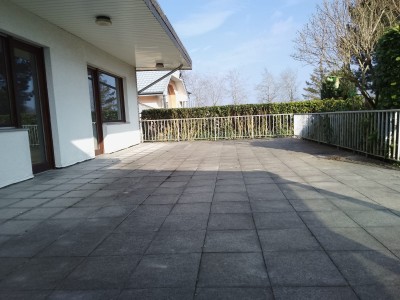 Viel Platz innen und Außen 3 Bäder, großer Garten