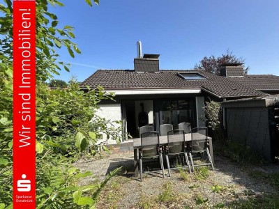 Split-Level-Endhaus in Hanglage