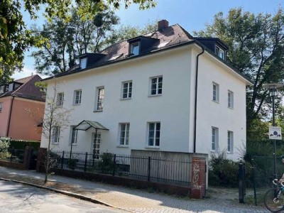 4-Zimmer-Wohnung mit Garten in fantastischer Lage