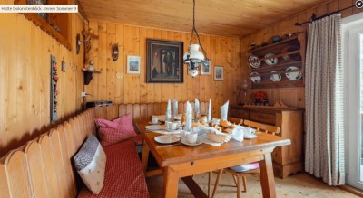 Einfaches Holzhaus mit 5.5 Zimmern und Garten in Gebirgslage mit tollem Blick auf die Lienzer Dolomiten zu verkaufen!