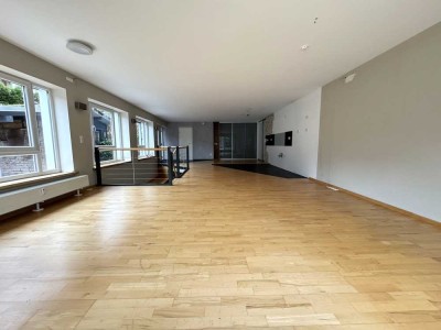 PROVISIONSFREI! ! Stilvolles Wohnen im Loft-Ambiente: Offenheit, Licht und Weite