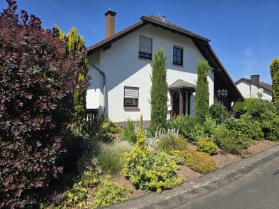 Traumhaftes Einfamilienhaus mit Einliegerwohnung