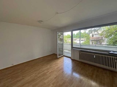 1ZKB - charmante Wohnung mit großem Balkon in Bahnhofsnähe