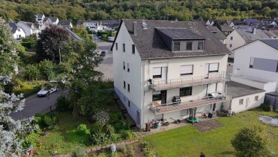 Charmantes 5-Zimmer-Dachgeschoss in Koblenz-Lay, frisch renoviert