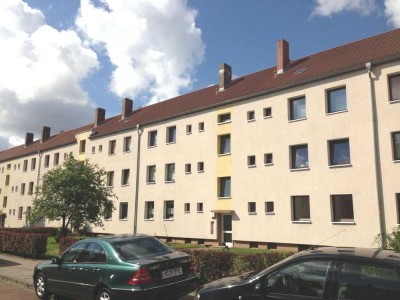 NEU! In der List, Frei ab Oktober - 2 Zimmer, Laminat, EBK!