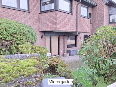 Schicke 2, 5 Zimmer Wohnung mit Einbauküche, Terrasse und eigenem Garten